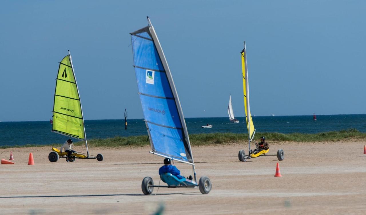 La Villa Andry Ouistreham Bagian luar foto