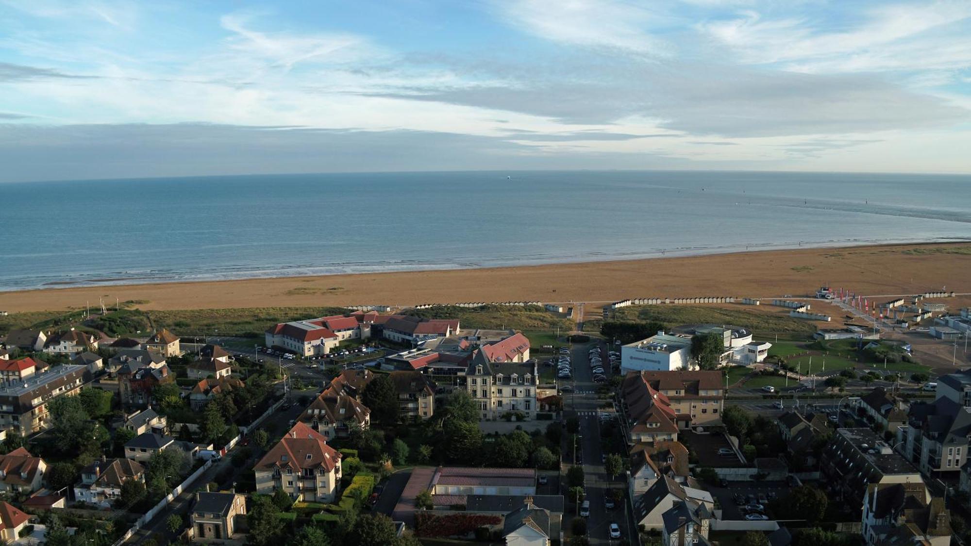 La Villa Andry Ouistreham Bagian luar foto